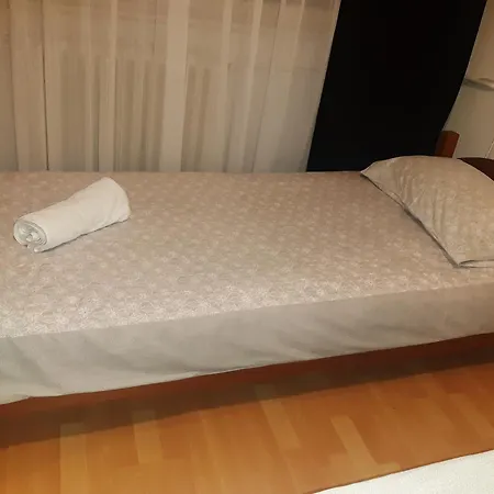 Διαμέρισμα Kastel Fortress Apartment- With Parking Μπάνια Λούκα