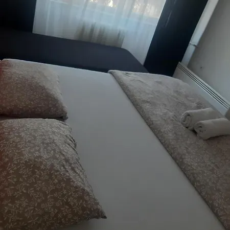 Kastel Fortress Apartment- With Parking * Μπάνια Λούκα