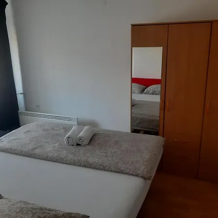 Kastel Fortress Apartment- With Parking Apartamento *