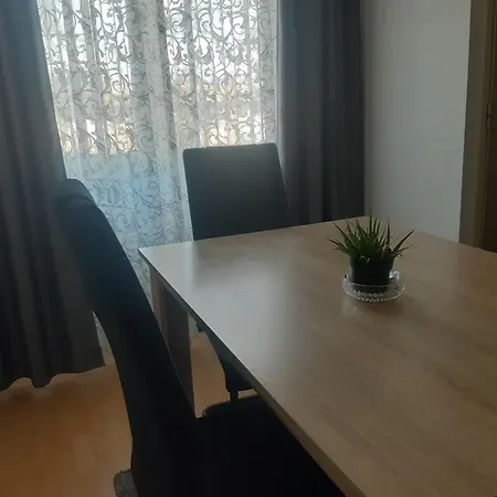 Kastel Fortress Apartment- With Parking